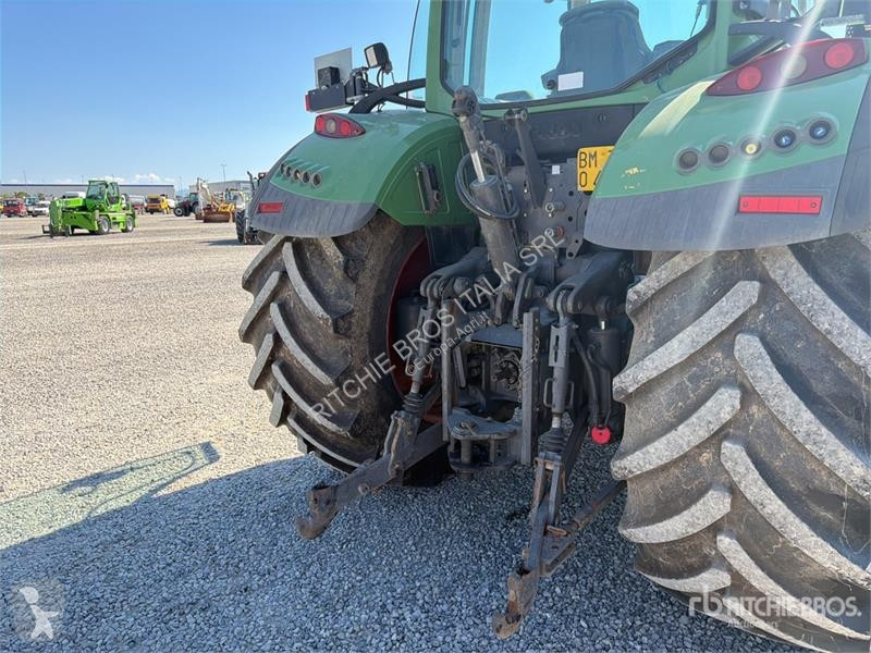 Сільськогосподарський трактор Fendt 724 Vario...