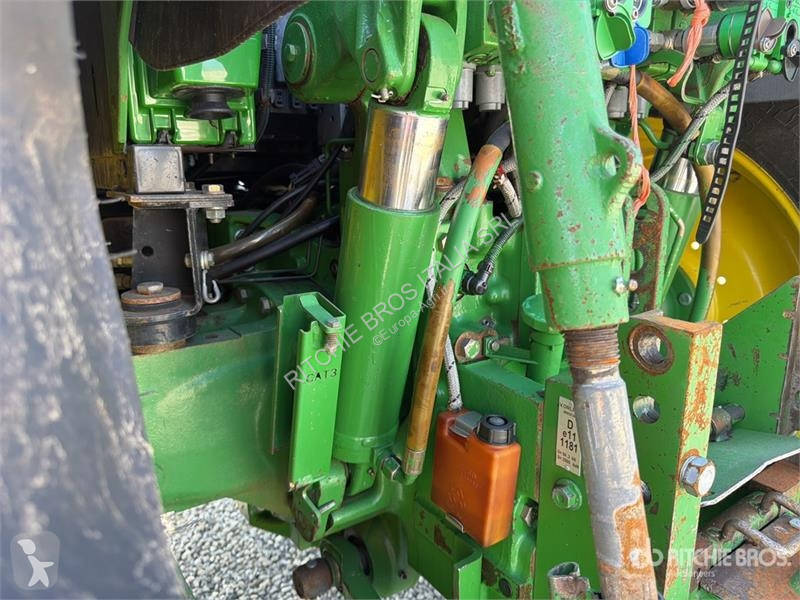 Tractor John Deere 6930 4WD Tractor