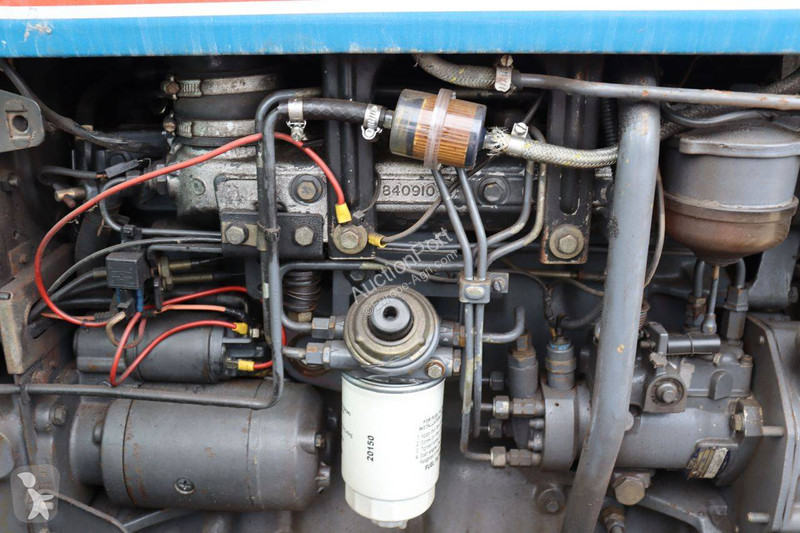 Tractor agrícola Ford 6640