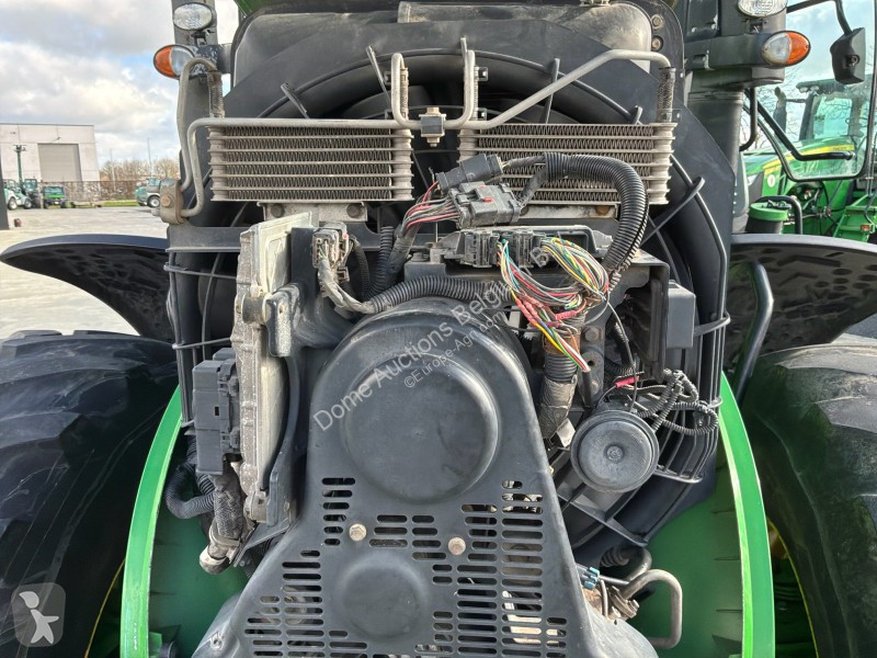 Zemědělský traktor John Deere 7280R