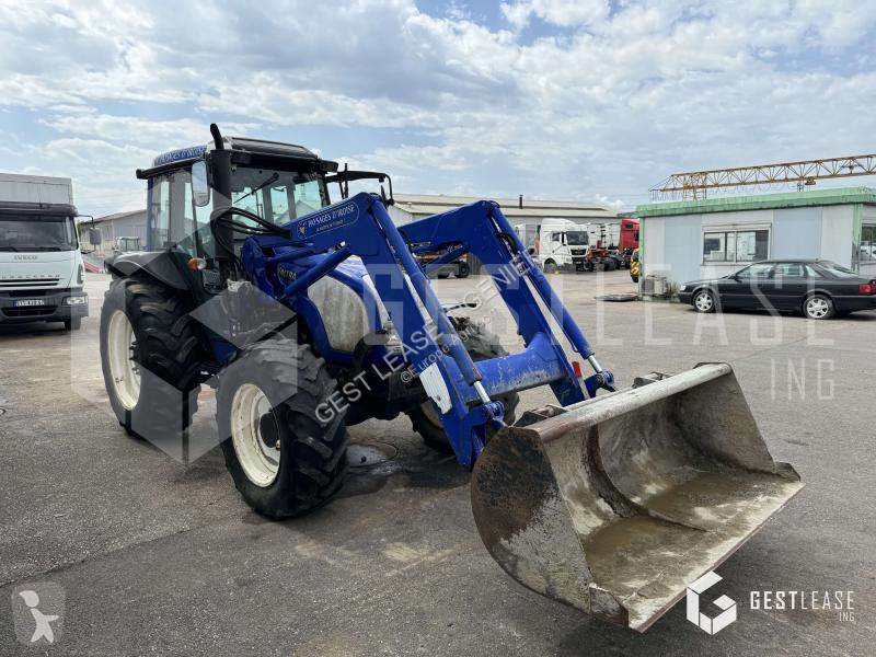 Tractor Valtra  A72
