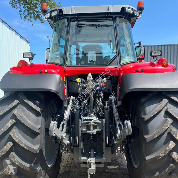 Tracteur agricole Massey Ferguson 7S.165 Dyna-6...