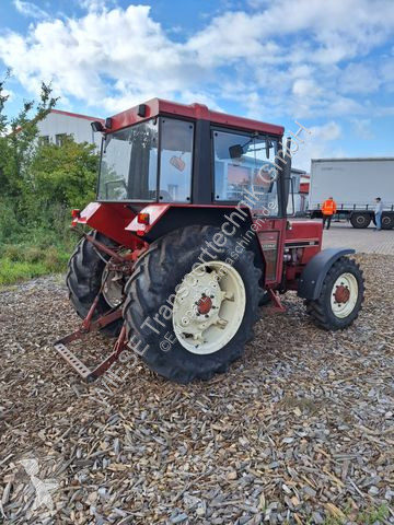 Tractor IHC 833 Allrad Kabine