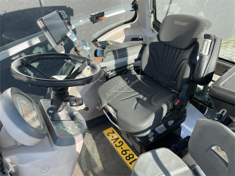 Tractor Fendt 828 S4 ProfiPlus