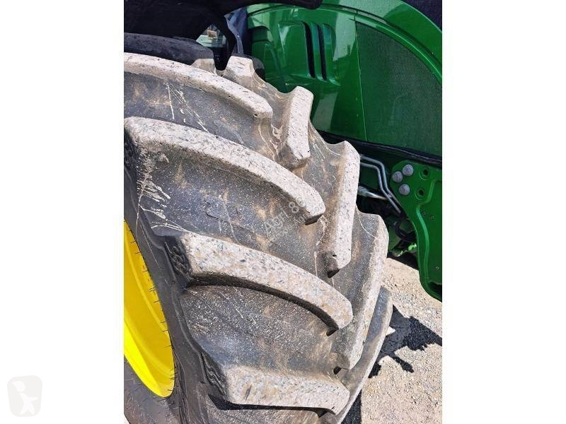 Tractor John Deere 6215R