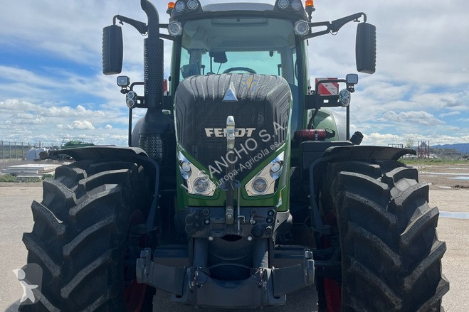 Landbrugstraktor Fendt FENDT 826 VARIO S4 PROFI...