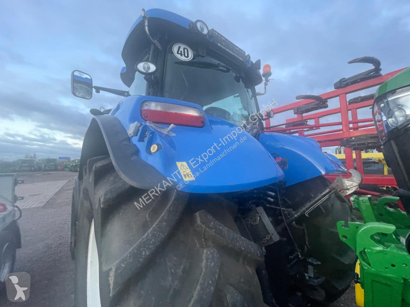 جرار زراعي New Holland  T7.200 AC