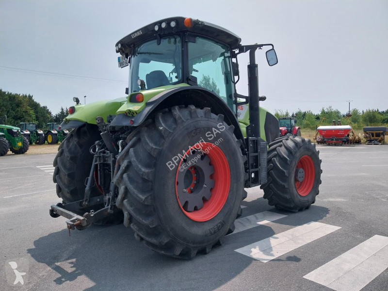 Tracteur agricole Claas