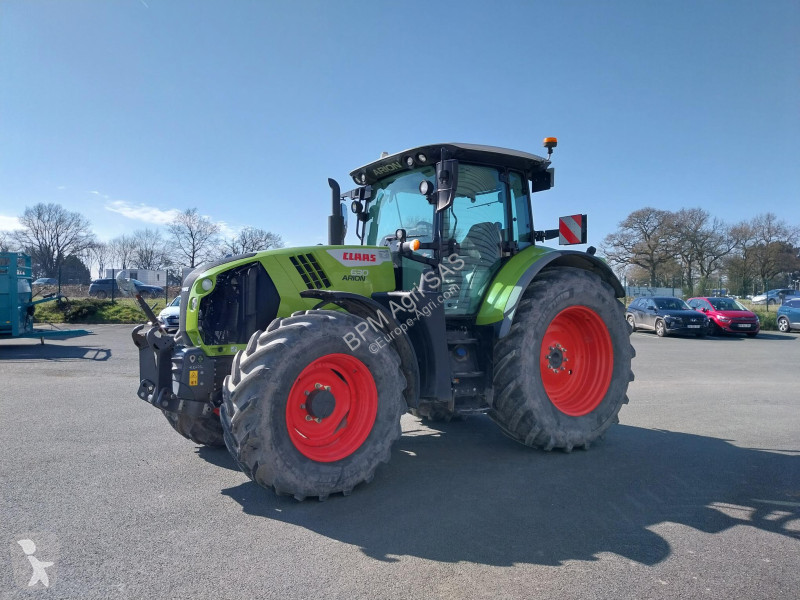 Tracteur agricole Claas