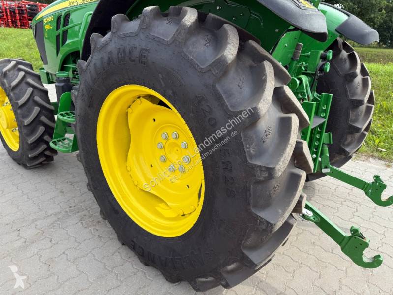 Tractor agrícola John Deere 5058E ohne Kabine