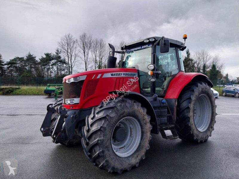 Tractor Massey Ferguson