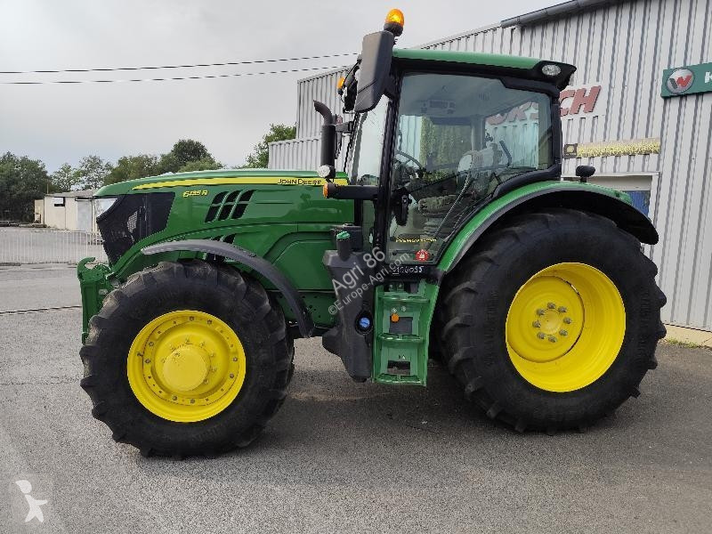 Tractor John Deere 6135R