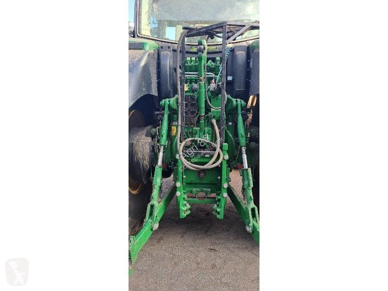 Tractor agrícola John Deere 6215R