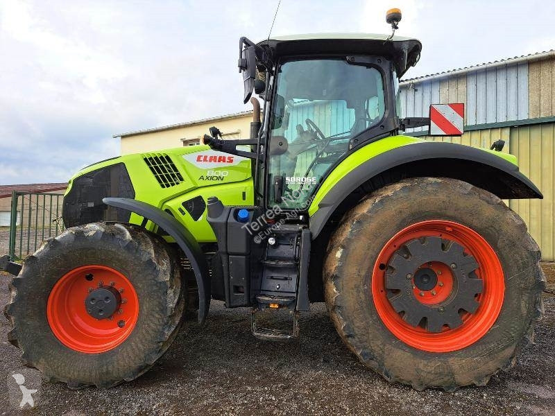 Tracteur agricole Claas AXION 800