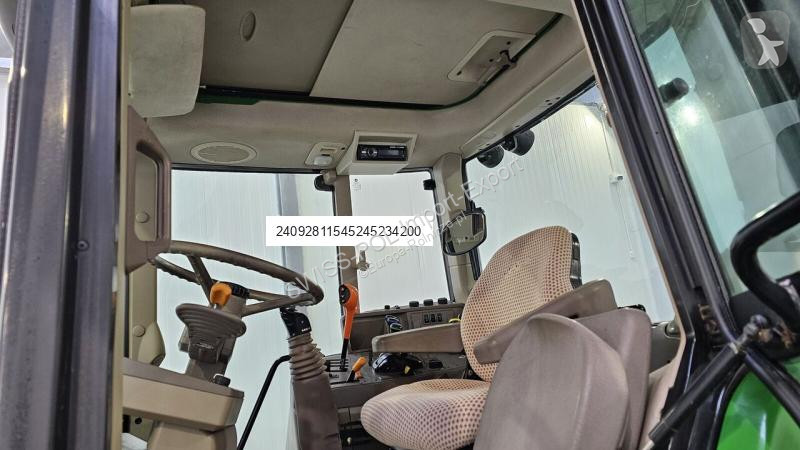 Traktor John Deere 6115M