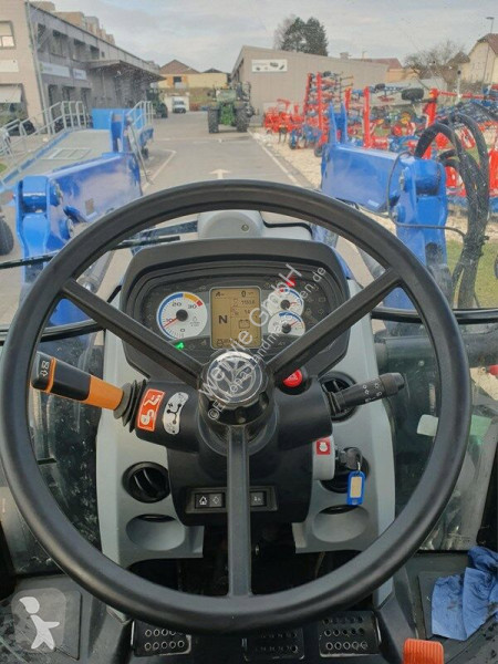 Tractor New Holland T5.115
