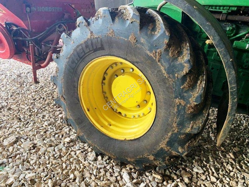Tracteur agricole John Deere 7230R