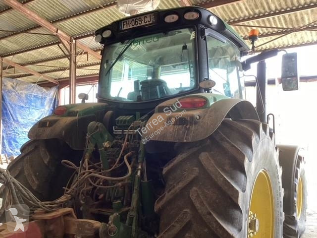 Tractor agrícola John Deere 6215R