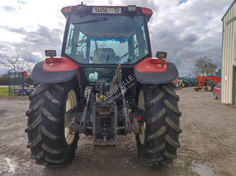 Tracteur agricole New Holland  M100