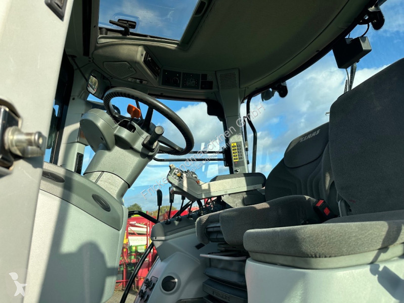 Tractor agrícola Claas  Arion 620 Cis Hexashift