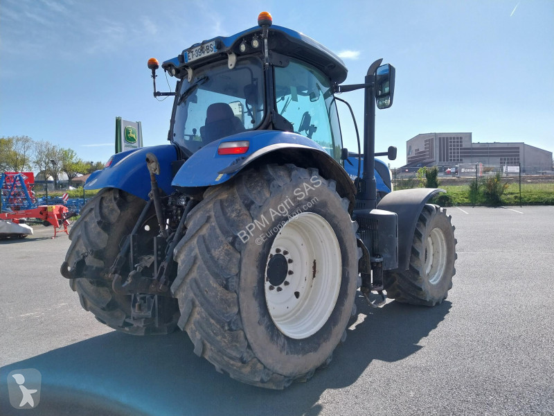 Tracteur agricole New Holland