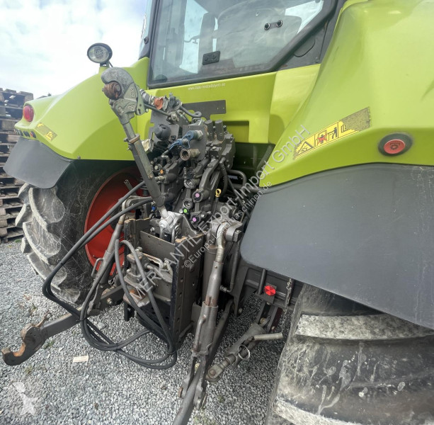 Tractor agrícola Claas  Arion 520