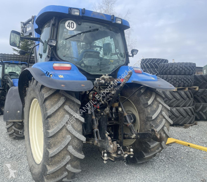 Tractor New Holland  6020