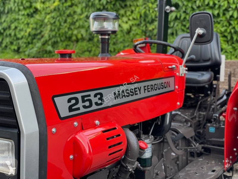 Tractor Massey Ferguson 253 4RM