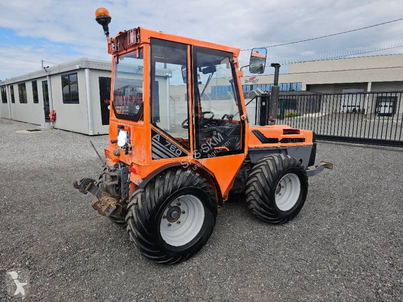 Tracteur agricole Holder A760