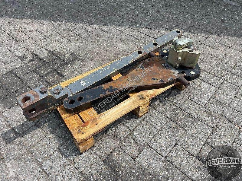 Tracteur agricole  K80 + Zwaailat