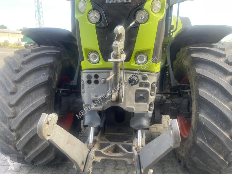 Tractor agrícola Claas  AXION 830