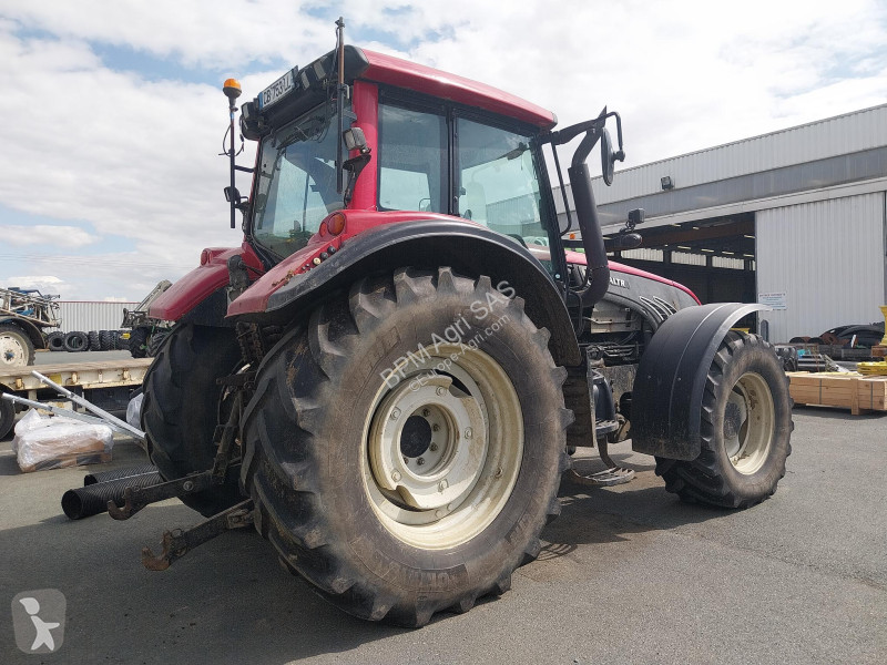 Tractor Valtra