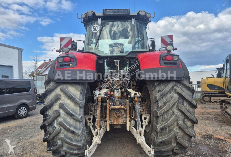 Tractor Massey Ferguson