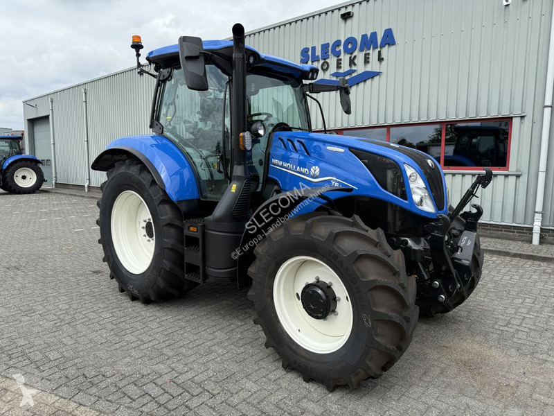 Tractor New Holland T6145 AC STAGE V