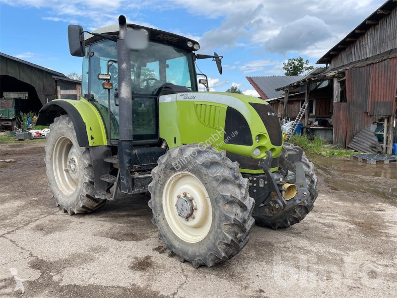 Tractor agrícola Claas  ARES 696