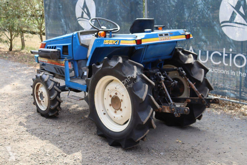 Tractor Iseki TU200