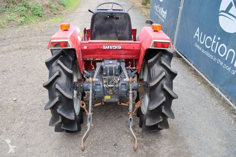 Tracteur agricole Shibaura P21F