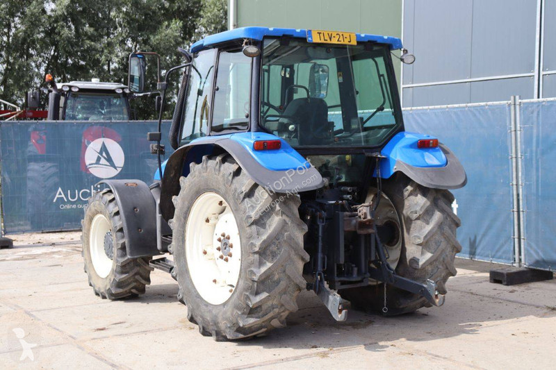 Tracteur agricole New Holland TL90