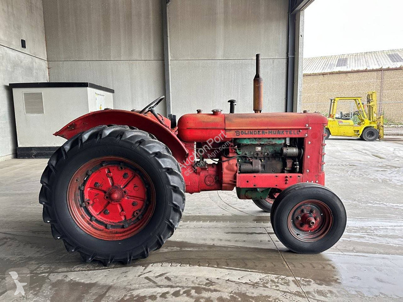 Tractor Volvo 470