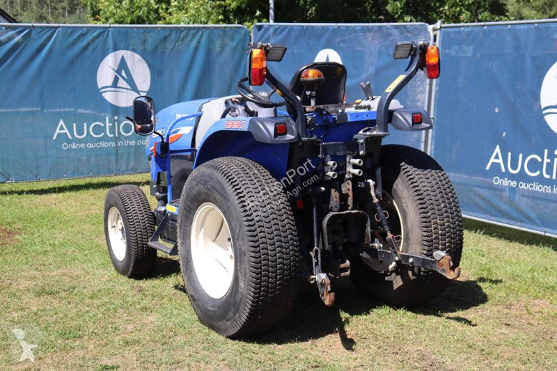 Tractor Iseki TG6370