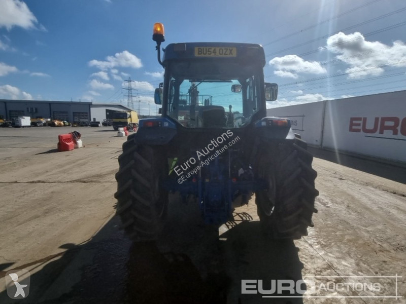 Tractor  CX85