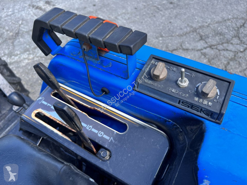Lantbrukstraktor Iseki 240 4x4