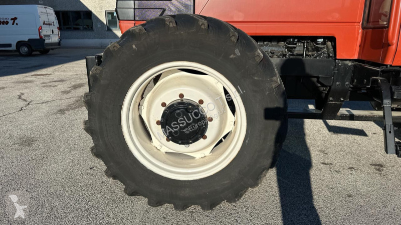 Lantbrukstraktor Fiat F100 DT 4X4