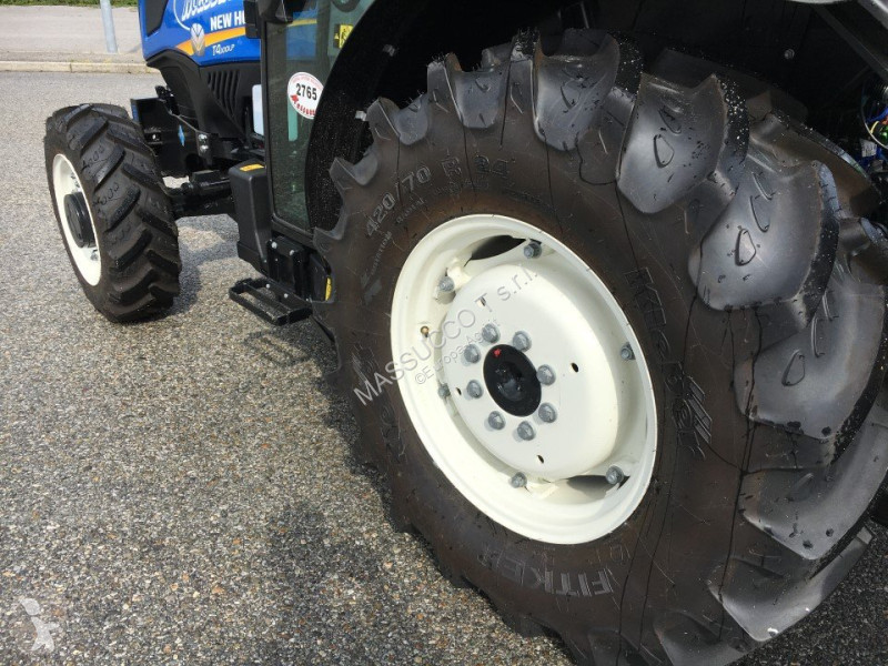 Lantbrukstraktor New Holland T4.100LP