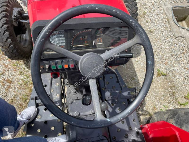 Tractor agrícola Massey Ferguson MF 355 2RM