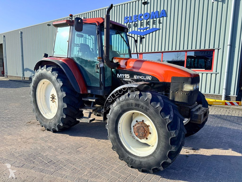 Landbrugstraktor New Holland M100 Dual Command