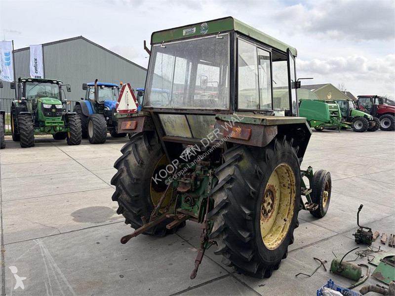 Lantbrukstraktor John Deere 2030