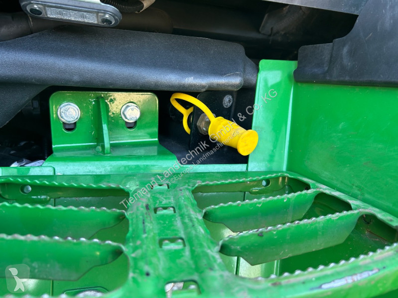 Landbrugstraktor John Deere 6R mit Power Gard