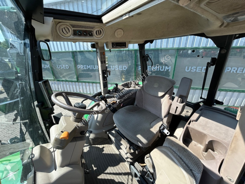 Lantbrukstraktor John Deere 5090R