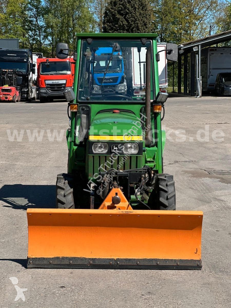 Landbrugstraktor John Deere 670 Hofschlepper,...
